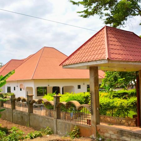 Parkbridge Resort Mto wa Mbu Exterior photo